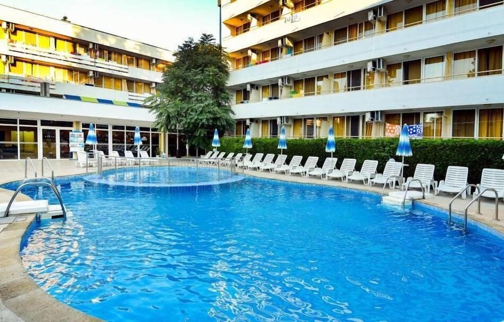 Oasis Ξενοδοχείο